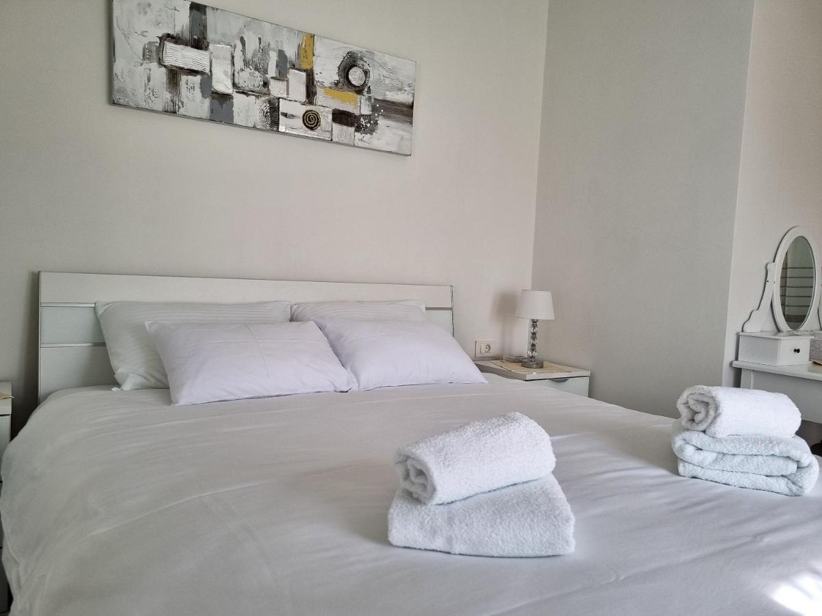 Appartement Juli No 2 à Poreč Extérieur photo